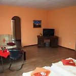 Haus Saarland Hotel *